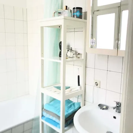 Homestay Grosses, Helles Mit Privatem Bad In Gotha