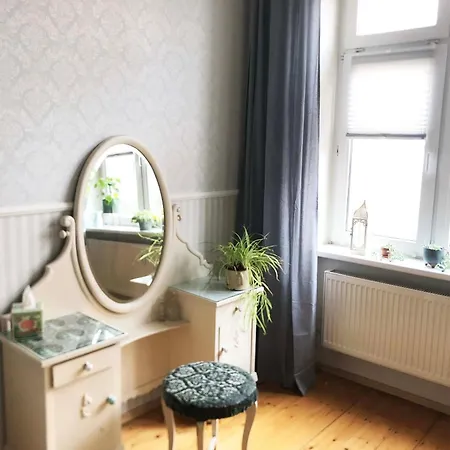 Δωμάτια σε οικογενειακή κατοικία Grosses, Helles Mit Privatem Bad In *